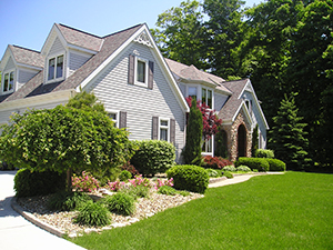 Landscapers and Lawncare Services in Clarkson, KY